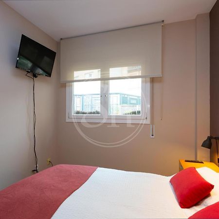 Bonito Apartamento En Gracia Barcelona Exterior photo