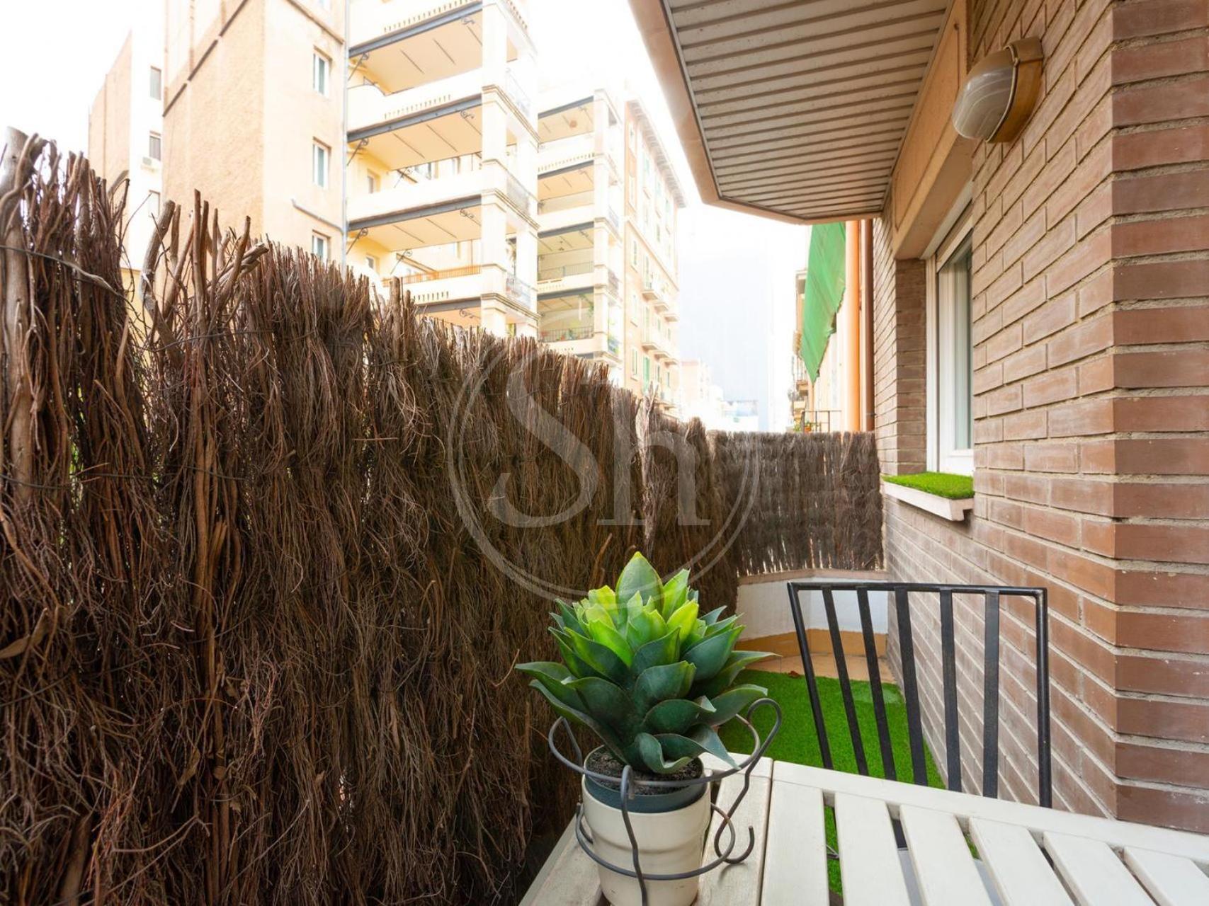 Bonito Apartamento En Gracia Barcelona Exterior photo