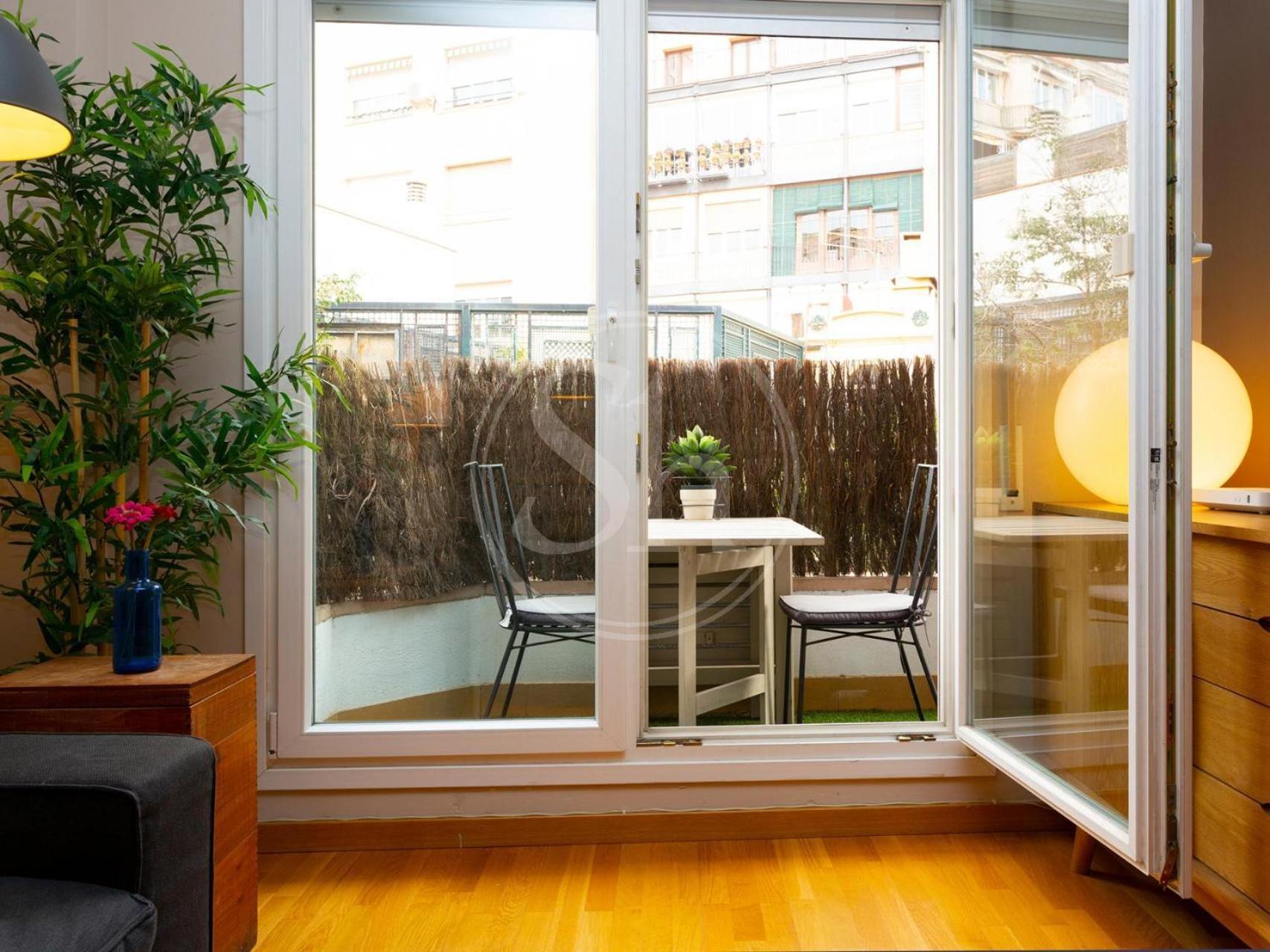 Bonito Apartamento En Gracia Barcelona Exterior photo