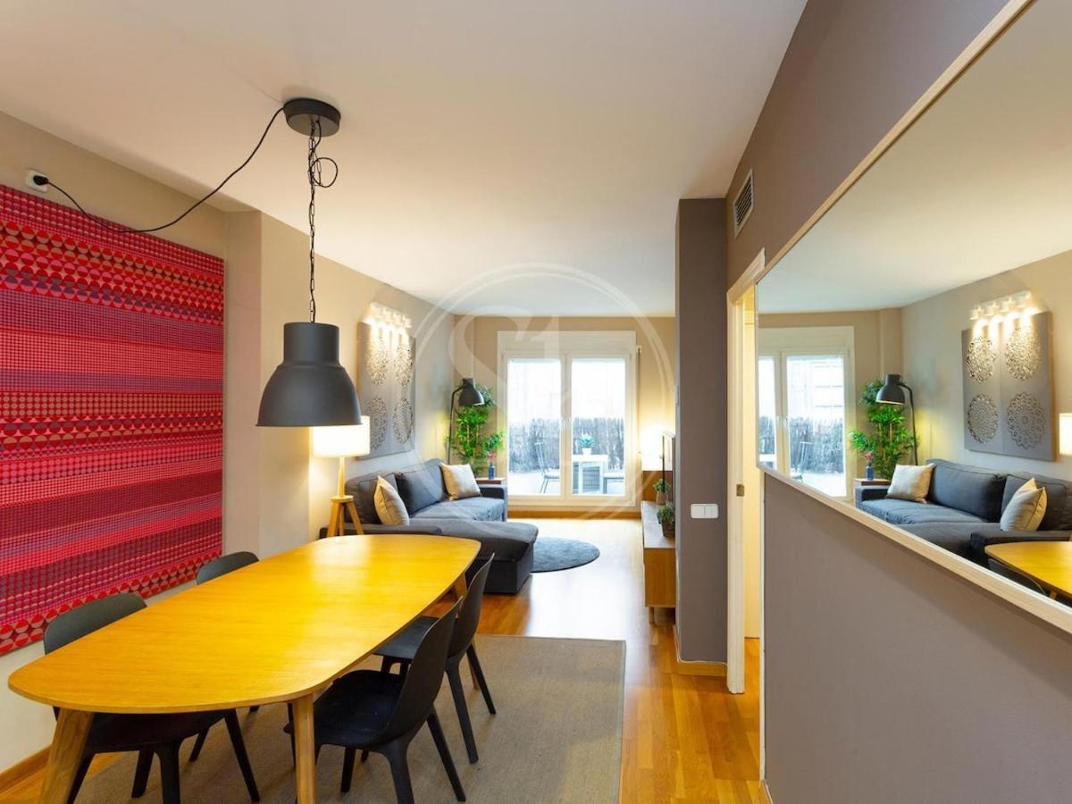 Bonito Apartamento En Gracia Barcelona Exterior photo